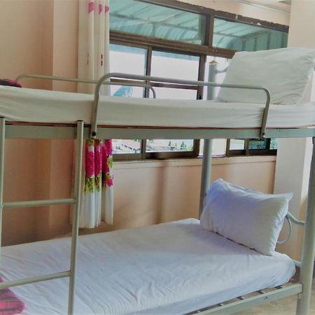Krabi Grand Hotel Екстер'єр фото