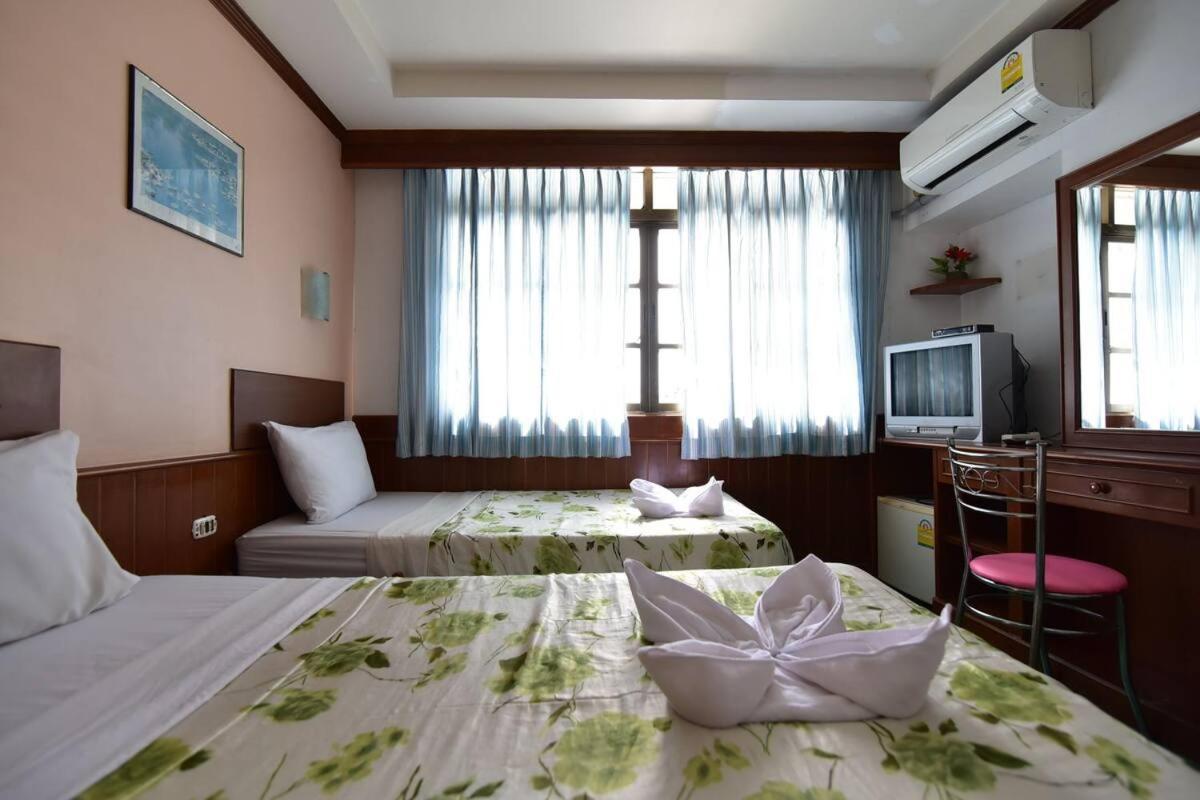 Krabi Grand Hotel Екстер'єр фото