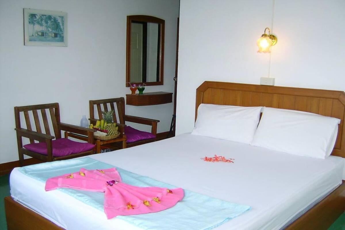 Krabi Grand Hotel Екстер'єр фото